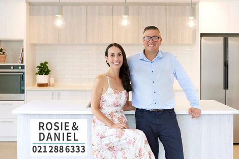 Photo of property in 5 Capstan Court, Te Atatu Peninsula, Auckland, 0610