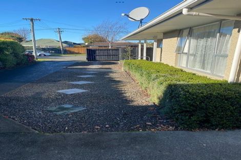 Photo of property in 1/23 Crofton Road, Harewood, Christchurch, 8051