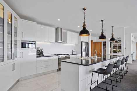 Photo of property in 199 Glenstrae Road, Redcliffs, Christchurch, 8081