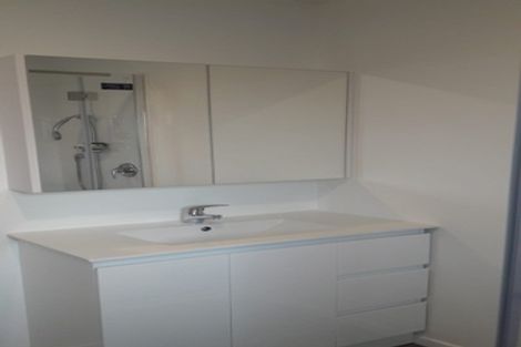 Photo of property in 31 Muir Avenue, Mangere Bridge, Auckland, 2022