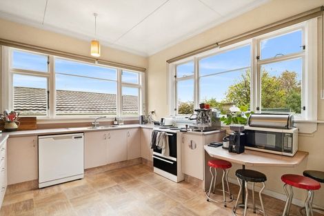 Photo of property in 108 Eglinton Road, Mornington, Dunedin, 9011