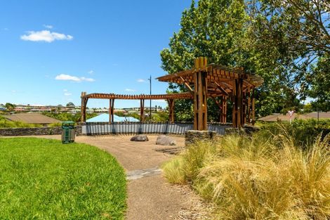 Photo of property in 63 Grantston Drive, Pyes Pa, Tauranga, 3112