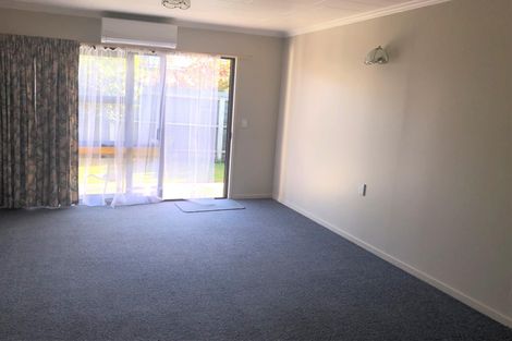 Photo of property in 2/2 Baker Street, West End, Timaru, 7910