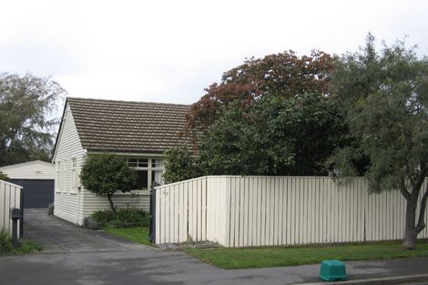 Photo of property in 15e Lothian Street, Ilam, Christchurch, 8041