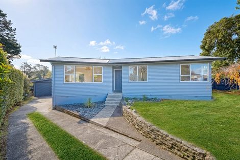 Photo of property in 85 Riverpark Crescent, Henderson, Auckland, 0610