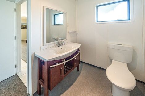 Photo of property in 18 Titter Place, Springvale, Whanganui, 4501