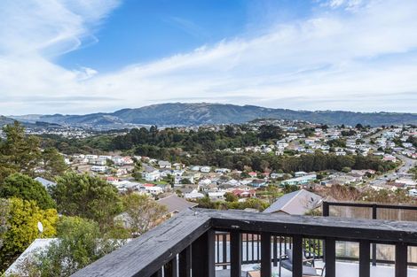 Photo of property in 14 Staysail Place, Whitby, Porirua, 5024
