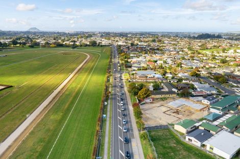 Photo of property in 5/1460 Cameron Road, Greerton, Tauranga, 3112