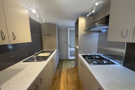Photo of property in 55 Blakeborough Drive, Forrest Hill, Auckland, 0620