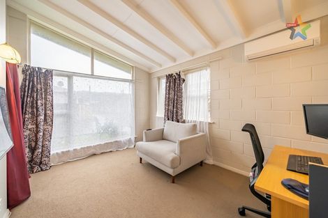 Photo of property in 708f4- Fergusson Drive, Elderslea, Upper Hutt, 5018