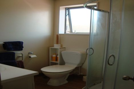 Photo of property in 5b Paeroa Street, Riccarton, Christchurch, 8041