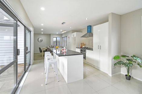 Photo of property in 53 Tarapiroe Avenue, Takanini, 2112