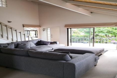 Photo of property in 2/8 Theodora Place, Mairangi Bay, Auckland, 0630