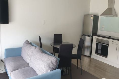 Photo of property in 100u4 Knighton Road, Hillcrest, Hamilton, 3216