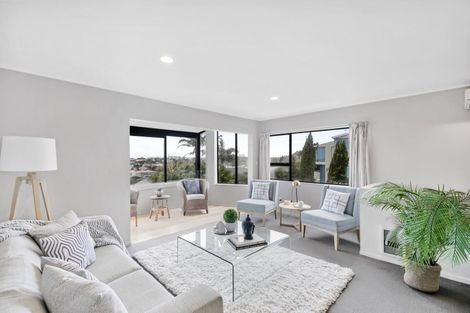 Photo of property in 4/8 City View Terrace, Birkenhead, Auckland, 0626