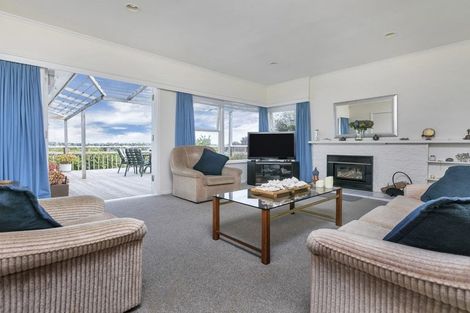 Photo of property in 3/85 Ocean View Road, Hillcrest, Auckland, 0627