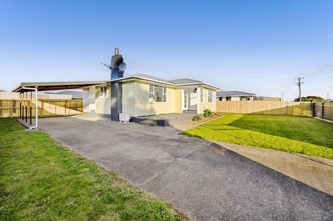 Photo of property in 25 Grey Street, Normanby, Hawera, 4614