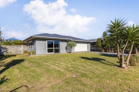 Photo of property in 48 Gawler Street, Te Horo Beach, Otaki, 5581