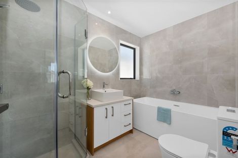 Photo of property in 53 Ksenia Drive, Flat Bush, Auckland, 2019