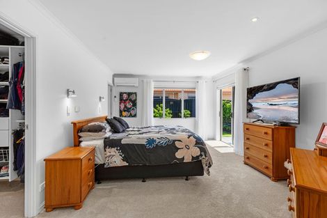 Photo of property in 1 Santa Cruz Drive, Papamoa Beach, Papamoa, 3118