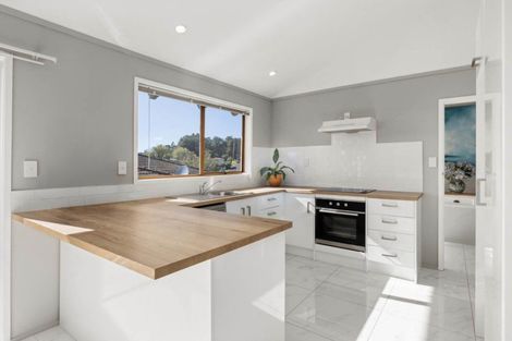 Photo of property in 51b Albert Street, Kawakawa, 0210