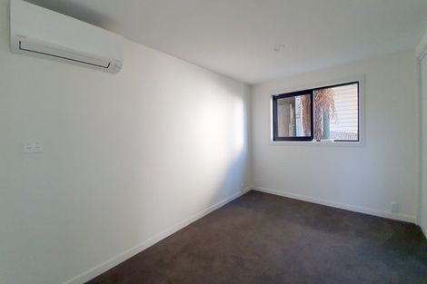 Photo of property in 27 Reserve Terrace, Lyttelton, 8082
