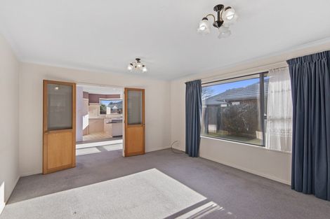 Photo of property in 14 Innisfree Place, Northwood, Christchurch, 8051