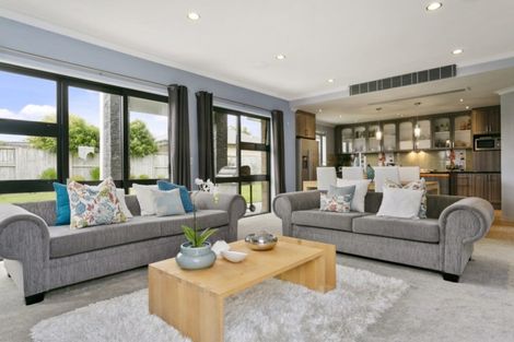 Photo of property in 14 Isobel Hodgson Drive, Cambridge, 3434