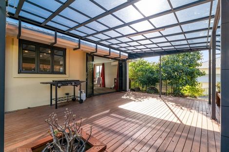 Photo of property in 204 Heta Road, Merrilands, New Plymouth, 4312