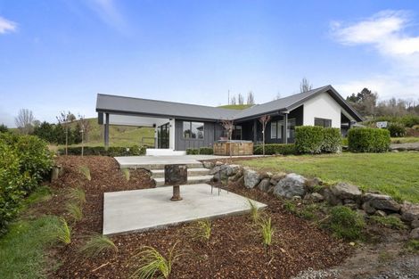 Photo of property in 1030d Valley Road, Ashhurst, 4884