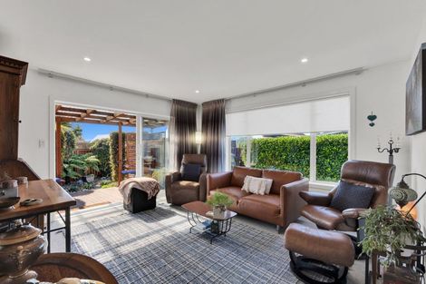 Photo of property in 1/101 Bayswater Crescent, Bromley, Christchurch, 8062