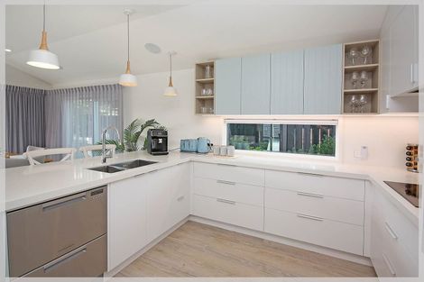 Photo of property in 10a Pratt Avenue, Foxton Beach, Foxton, 4815