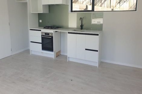 Photo of property in 111a Woodglen Road, Glen Eden, Auckland, 0602