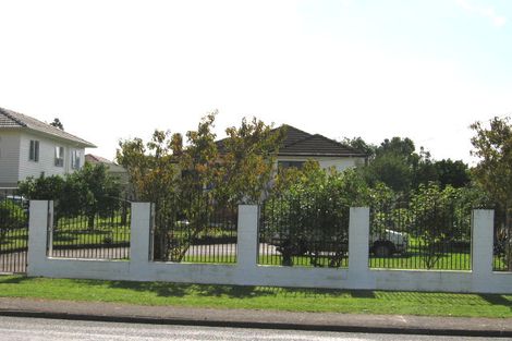 Photo of property in 61 Taikata Road, Te Atatu Peninsula, Auckland, 0610