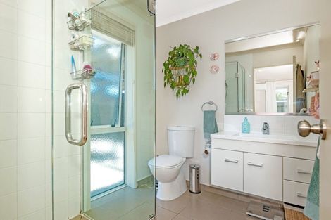 Photo of property in 49 Sterling Park, Lytton West, Gisborne, 4010