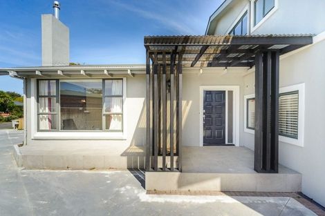 Photo of property in 12 Innes Place, Roslyn, Palmerston North, 4414