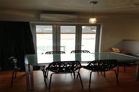 Photo of property in 15 Marsh Avenue, Forrest Hill, Auckland, 0620