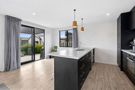 Photo of property in 42 Obelisk Street, Wanaka, 9305