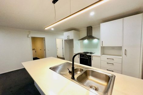 Photo of property in 7 Kapowai Boulevard, Takanini, 2112