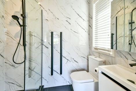 Photo of property in 11 Bayvista Drive, Karaka, Papakura, 2113