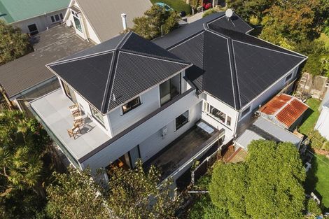Photo of property in 38 Mortimer Terrace, Aro Valley, Wellington, 6021