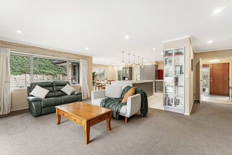 Photo of property in 38 Merriman Place, Pyes Pa, Tauranga, 3112