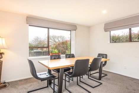 Photo of property in 18 Lowry Avenue, Redwood, Christchurch, 8051
