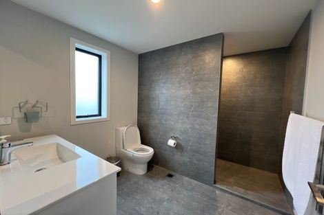 Photo of property in 16 Mcgibbon Lane, Jacks Point, 9371