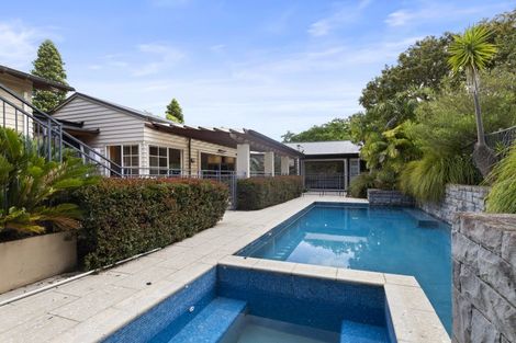 Photo of property in 14 Tiffany Close, Totara Park, Auckland, 2019