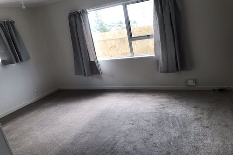 Photo of property in 35b Sartors Avenue, Northcross, Auckland, 0630