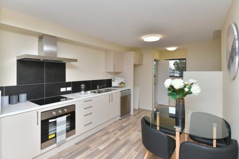 Photo of property in 8/257 Armagh Street, Christchurch Central, Christchurch, 8011