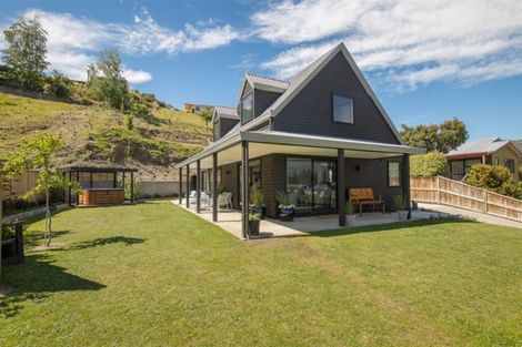 Photo of property in 44 Hedditch Street, Wanaka, 9305
