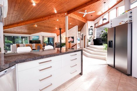 Photo of property in 7 Ross Street, Opua, 0200