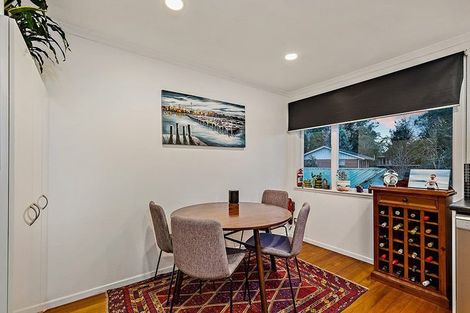 Photo of property in 25 Crompton Road, Massey, Auckland, 0614